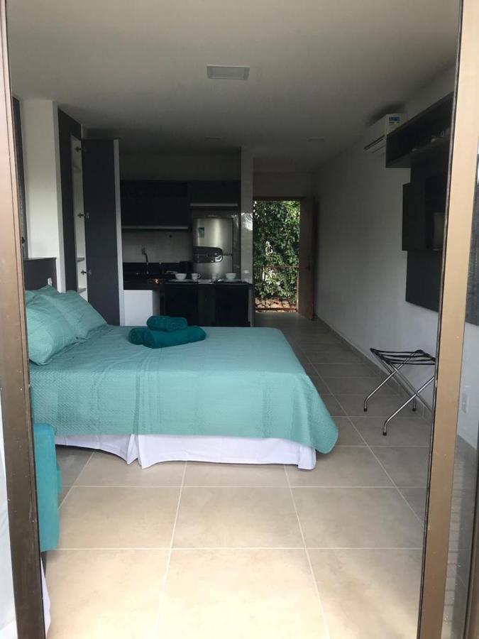 Guest house Flats Baia Dos Porcos 4*